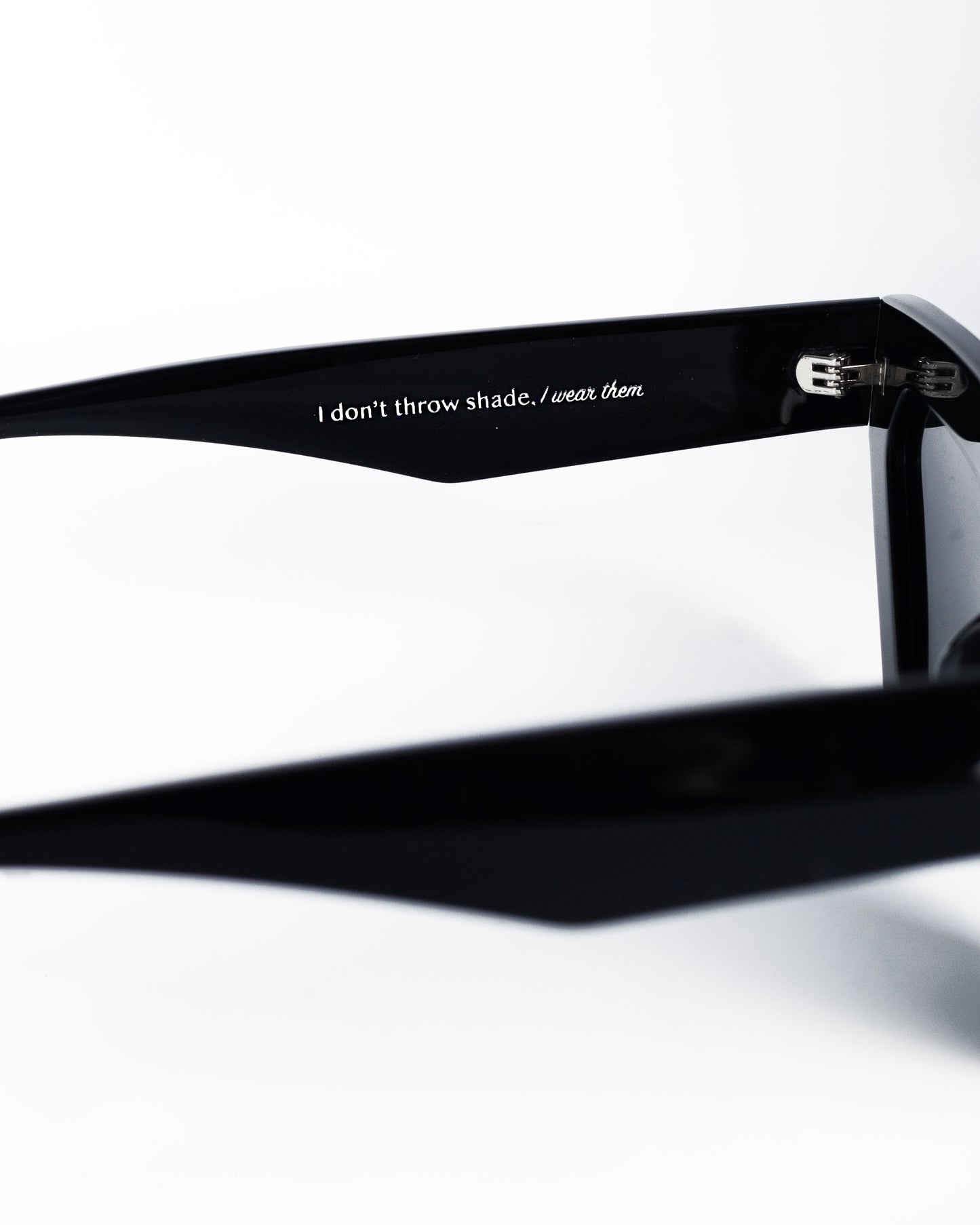 Diamond Black - Polarized Sunglasses