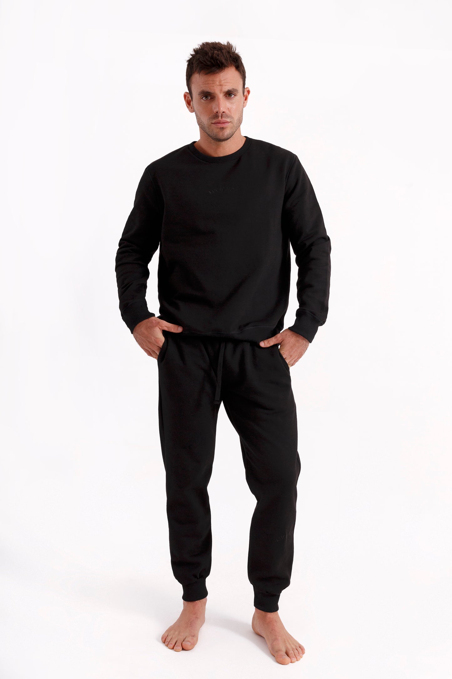 Unisex - Black Sweatshirt